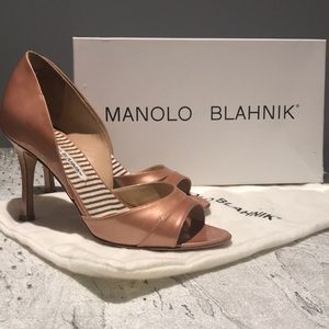 Manolo Blahnik Canti Nude Beige Dress Shoe